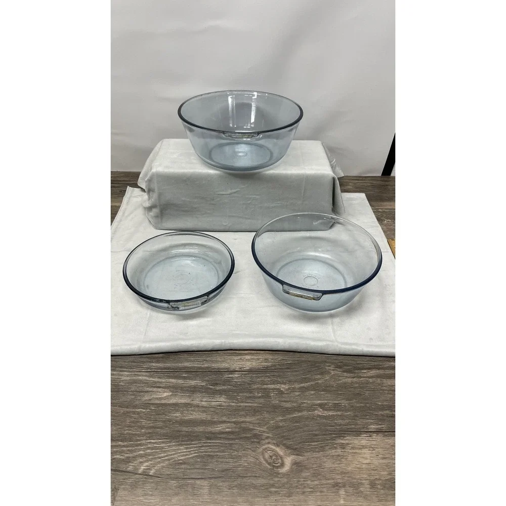 Pyrex Flameware Glass Mixing Bowl Set Blue Tint Vintage 3 Piece 833 817 807